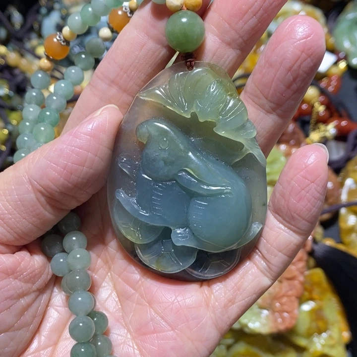 岫玉岫玉吊坠未镶嵌