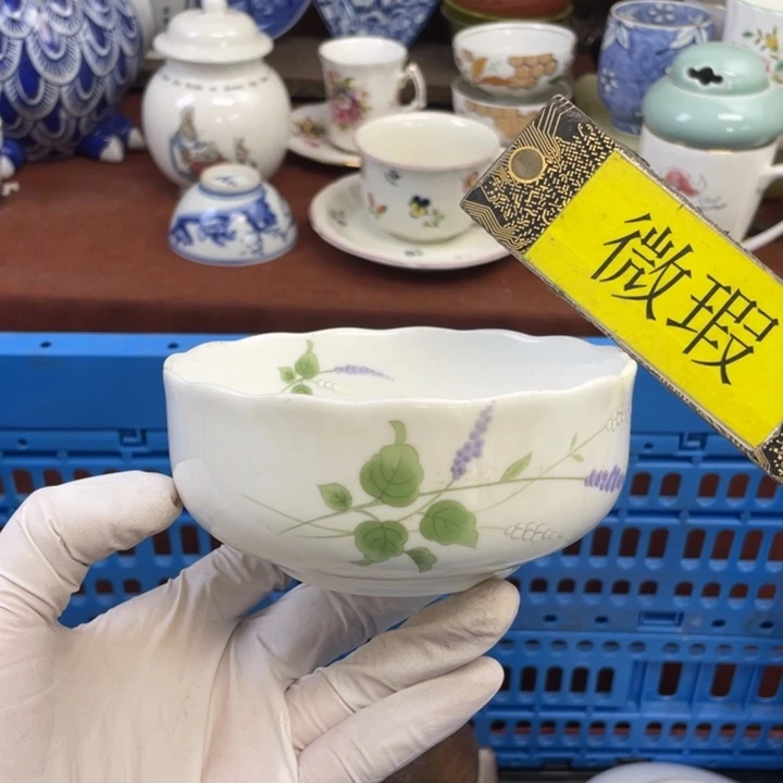 他家瓷器真美…开播了