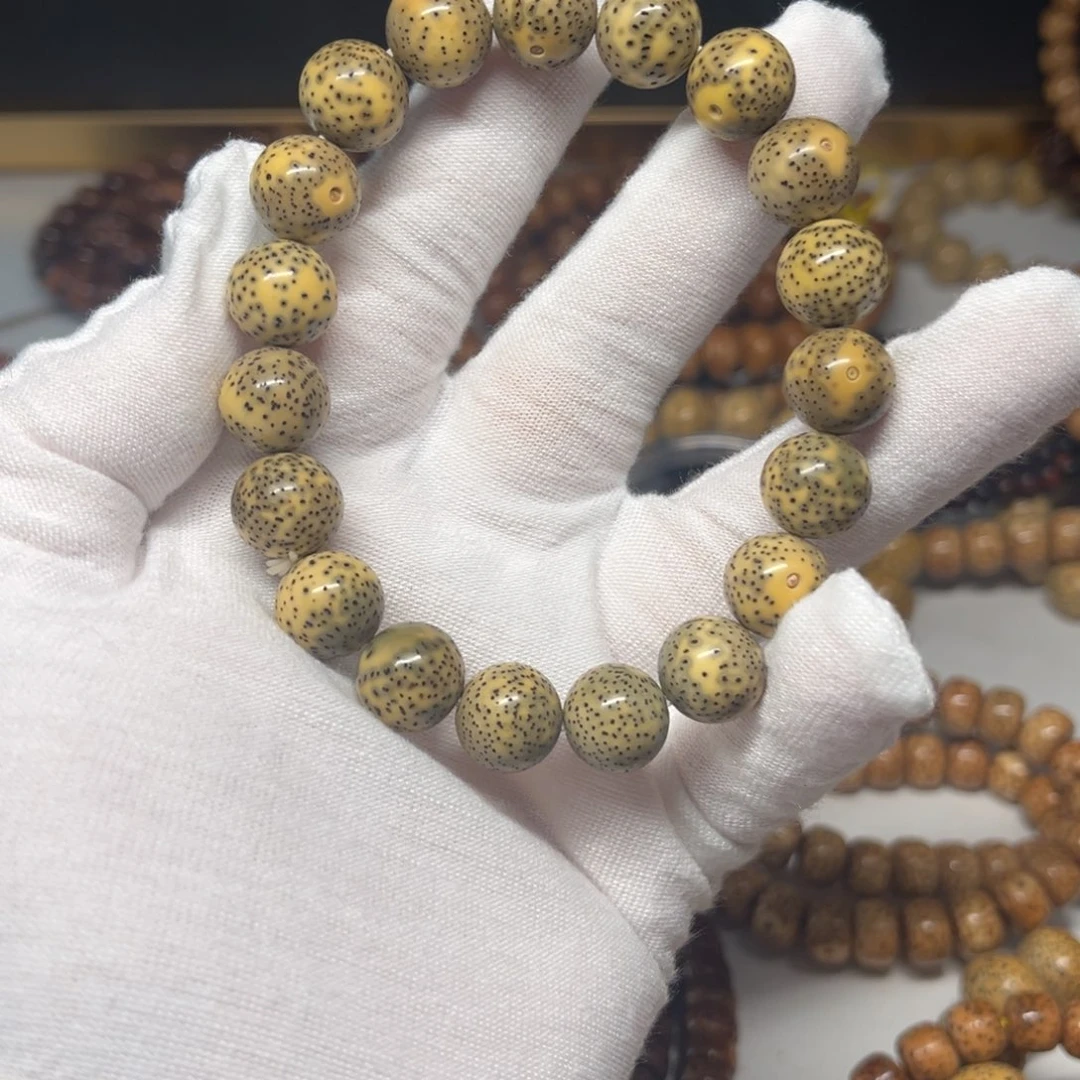 吊坠星月菩提12正圆珠阴皮