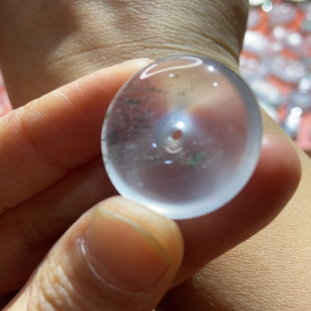 石英质玉未镶嵌颈饰