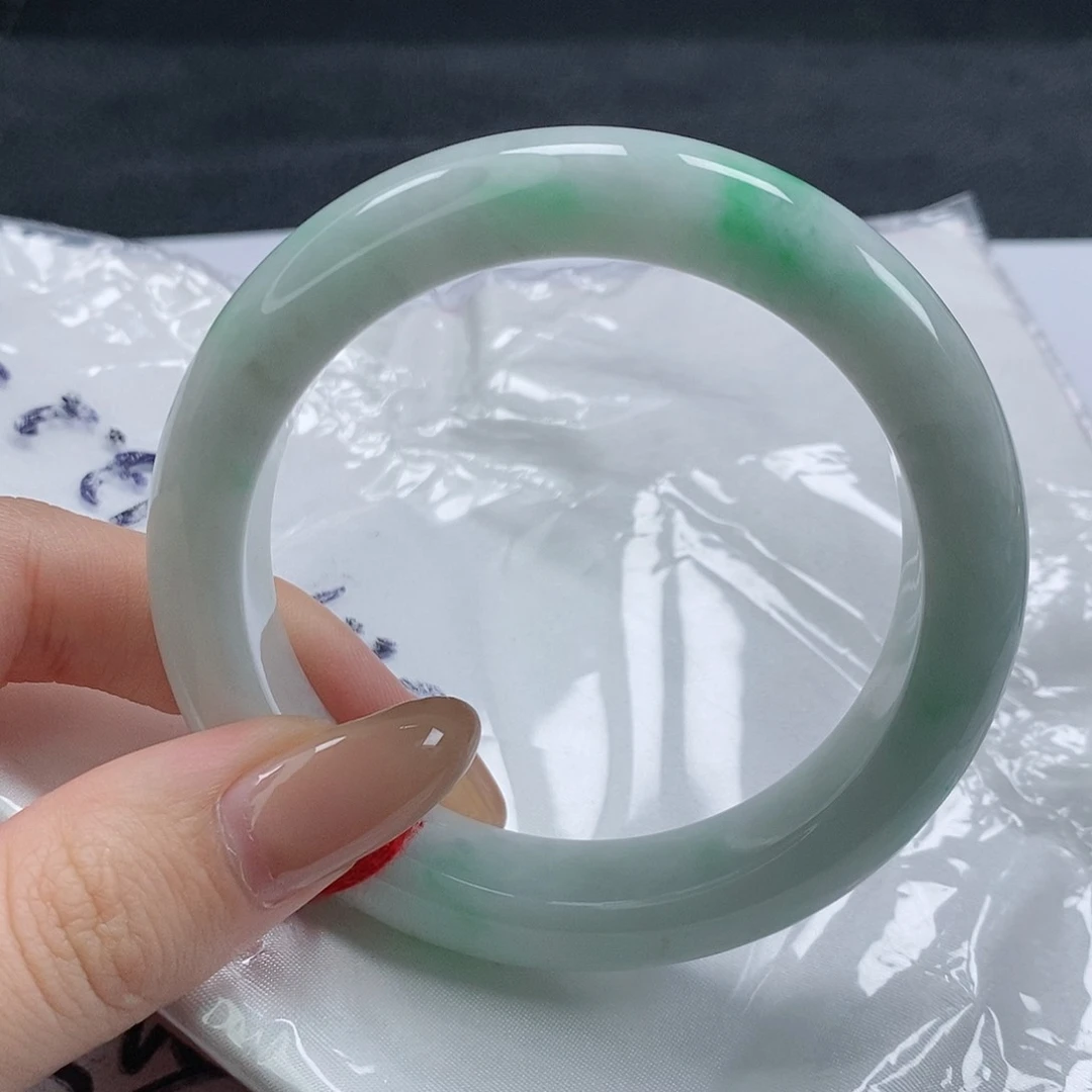 【闪购商品】翡翠手镯未镶嵌402号