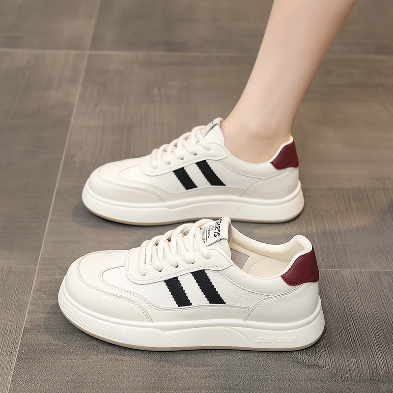 平底小白鞋2025新款春秋板鞋爆款鞋子学生运动休闲鞋百搭舒适女鞋