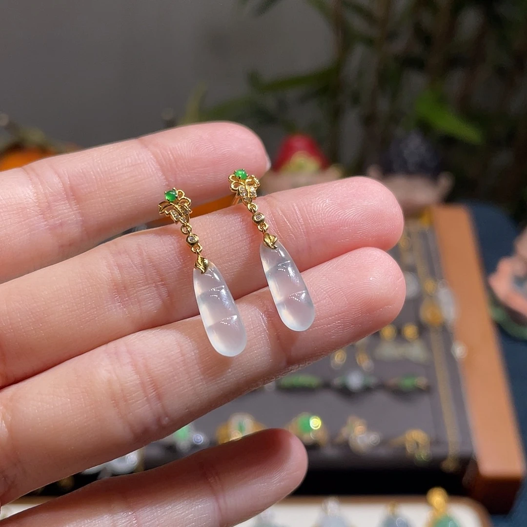 翡翠耳饰18K金镶嵌冰豆