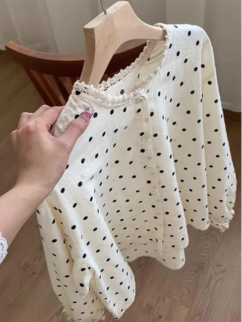 法式波点衬衫拼接花边衬衣女春季新款高级感气质百搭长袖打底上衣