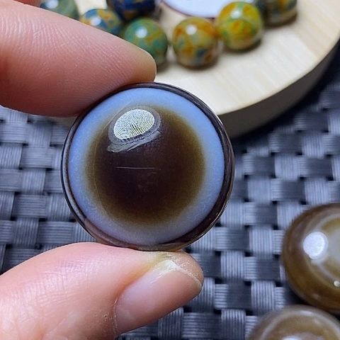 未镶嵌颈饰玛瑙/玉髓山***→