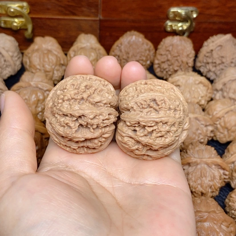 【闪购商品】文玩核桃吊坠豪****店粗筋41