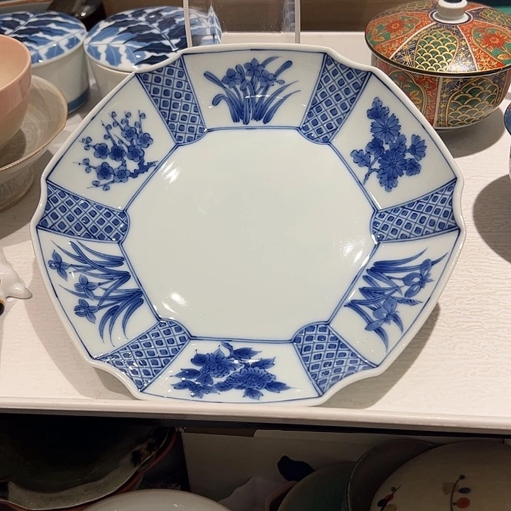 蔡***姐瓷多边形青花手绘盘子一个超有调性