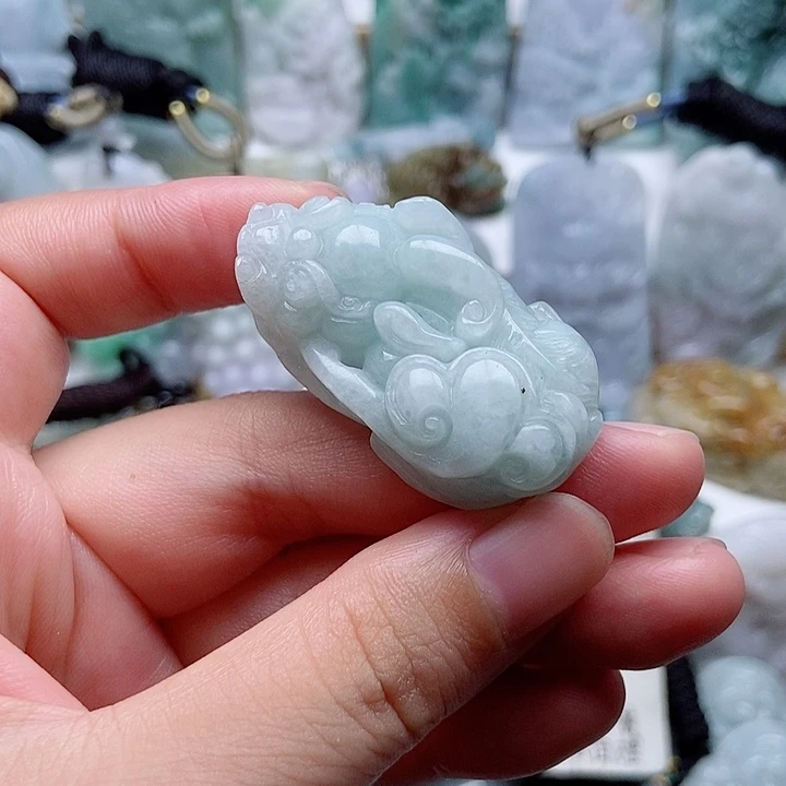 翡翠未镶嵌吊坠(不含链)翡翠