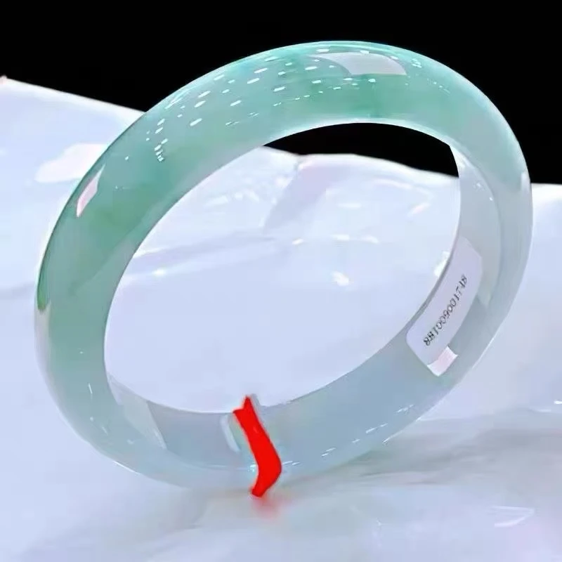 时尚缅风美人翠手镯【一物一拍】