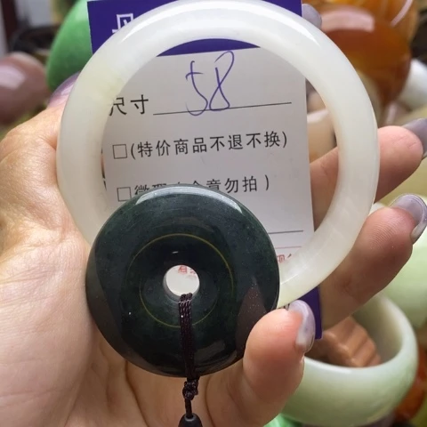 未镶嵌蛇纹石玉手镯