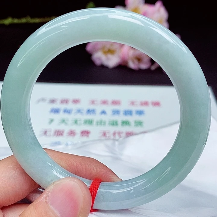 翡翠手镯未镶嵌 57圈口
