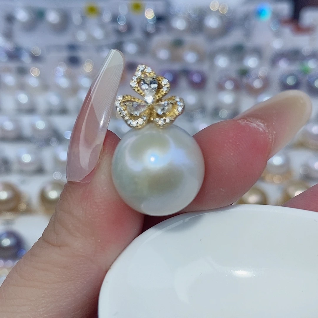 悦***方淡水珍珠银S925镶嵌颈饰