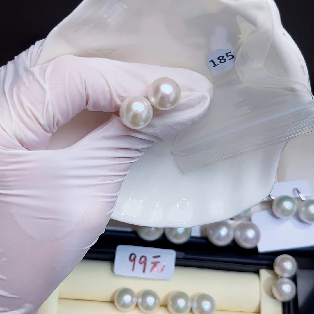 银S925镶嵌淡水珍珠耳饰