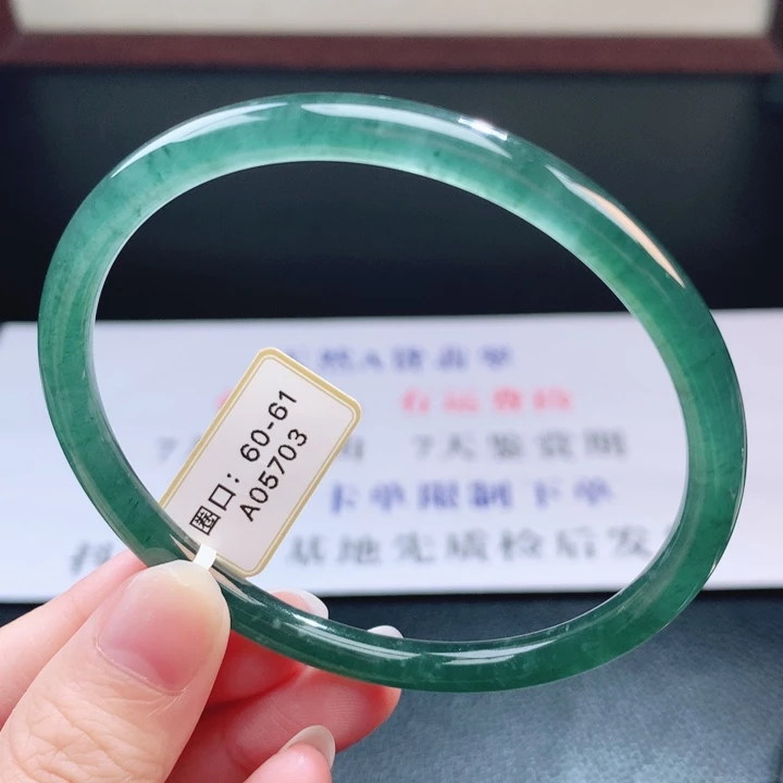 翡翠未镶嵌手镯翡翠手镯45