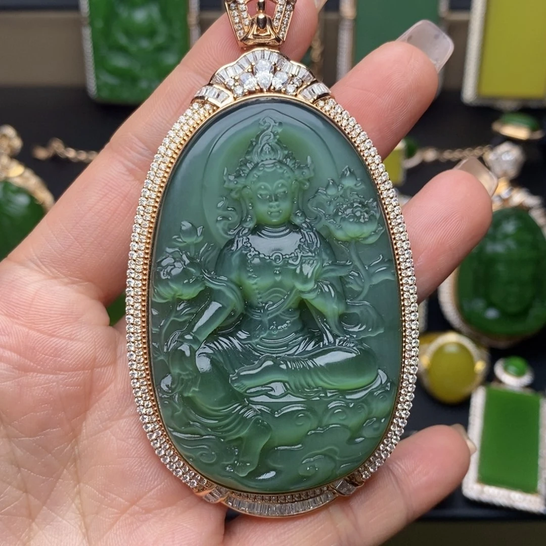 和田玉（碧玉）18K金镶嵌颈饰