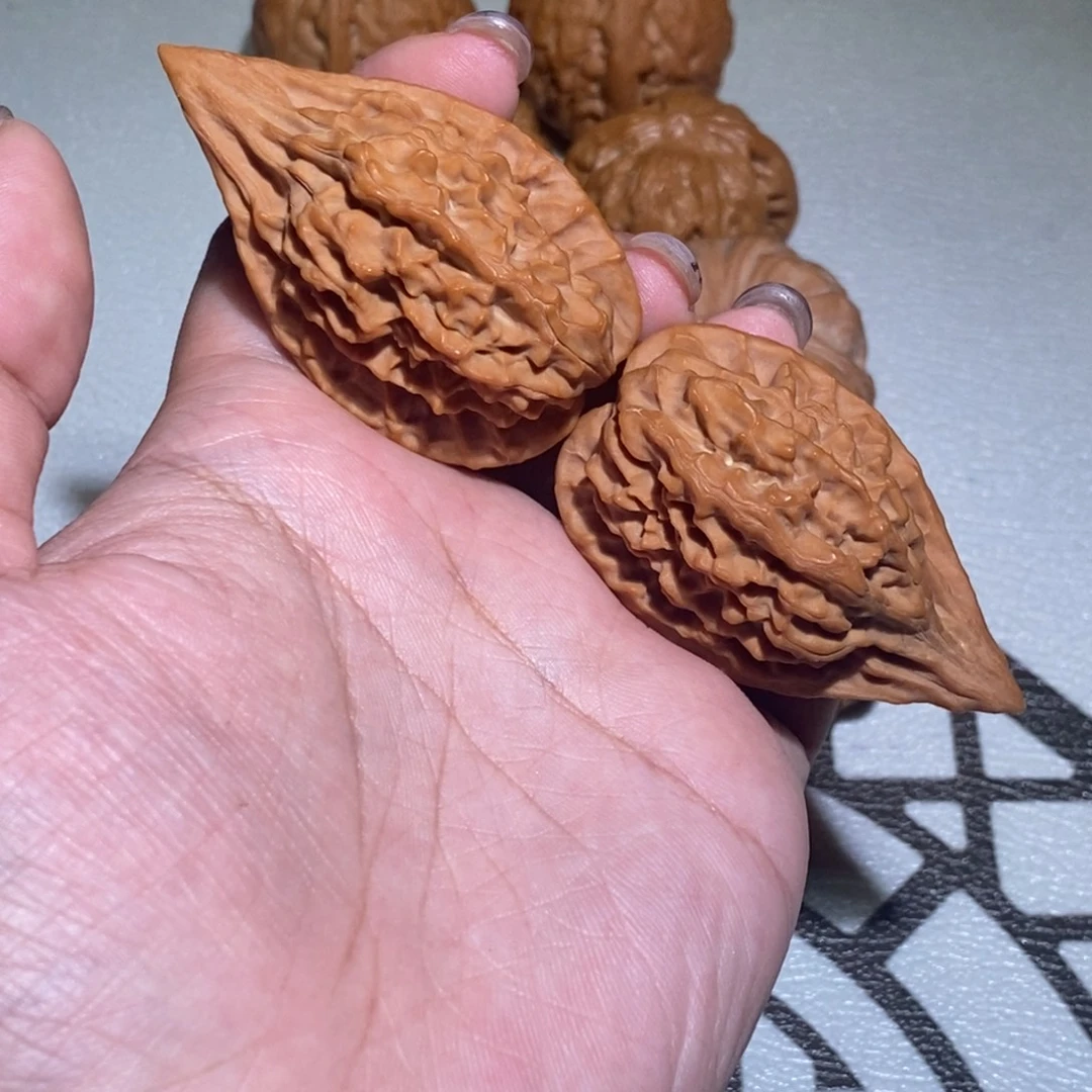 数***隶手串/手链核桃红英抢