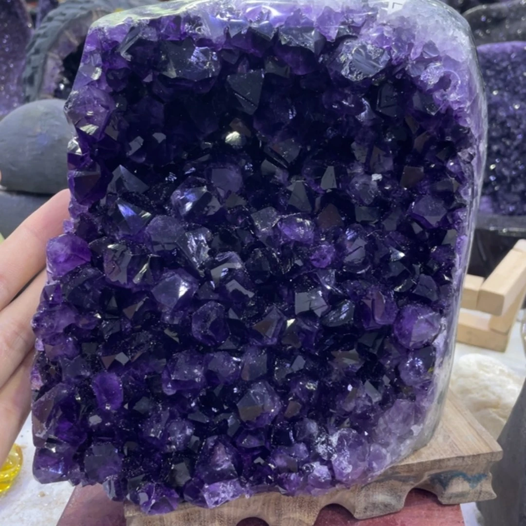 未镶嵌珠宝半成品水晶