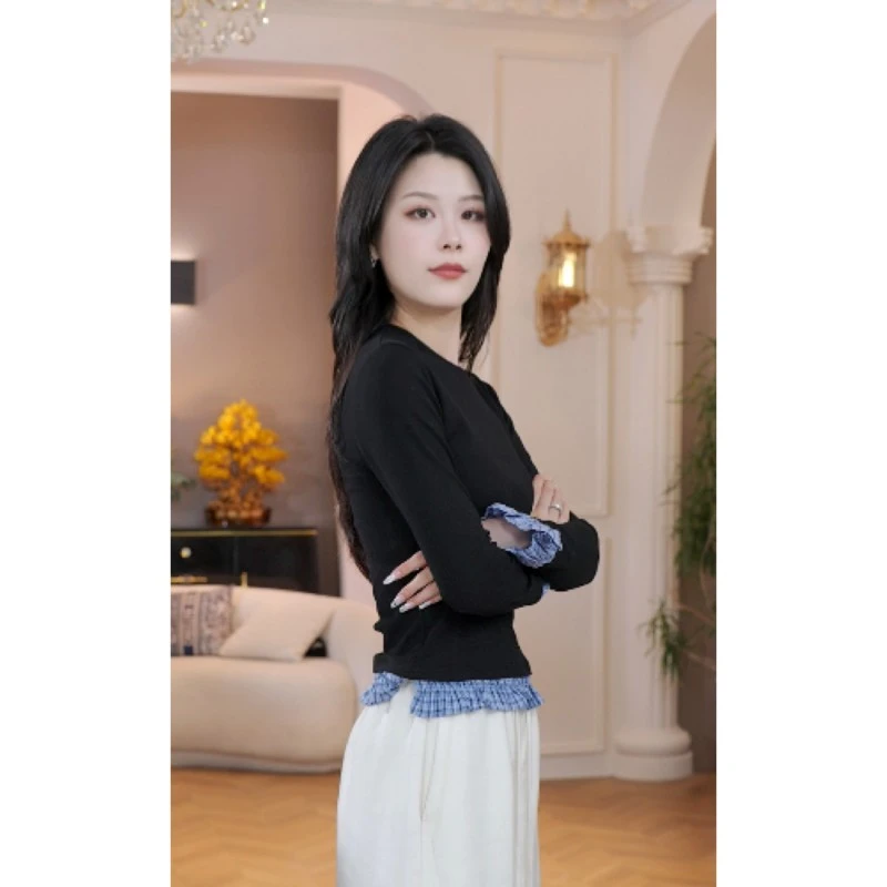 CYM3529格子拼接圆领长袖T恤女秋季新款修身下摆设计感打底上衣