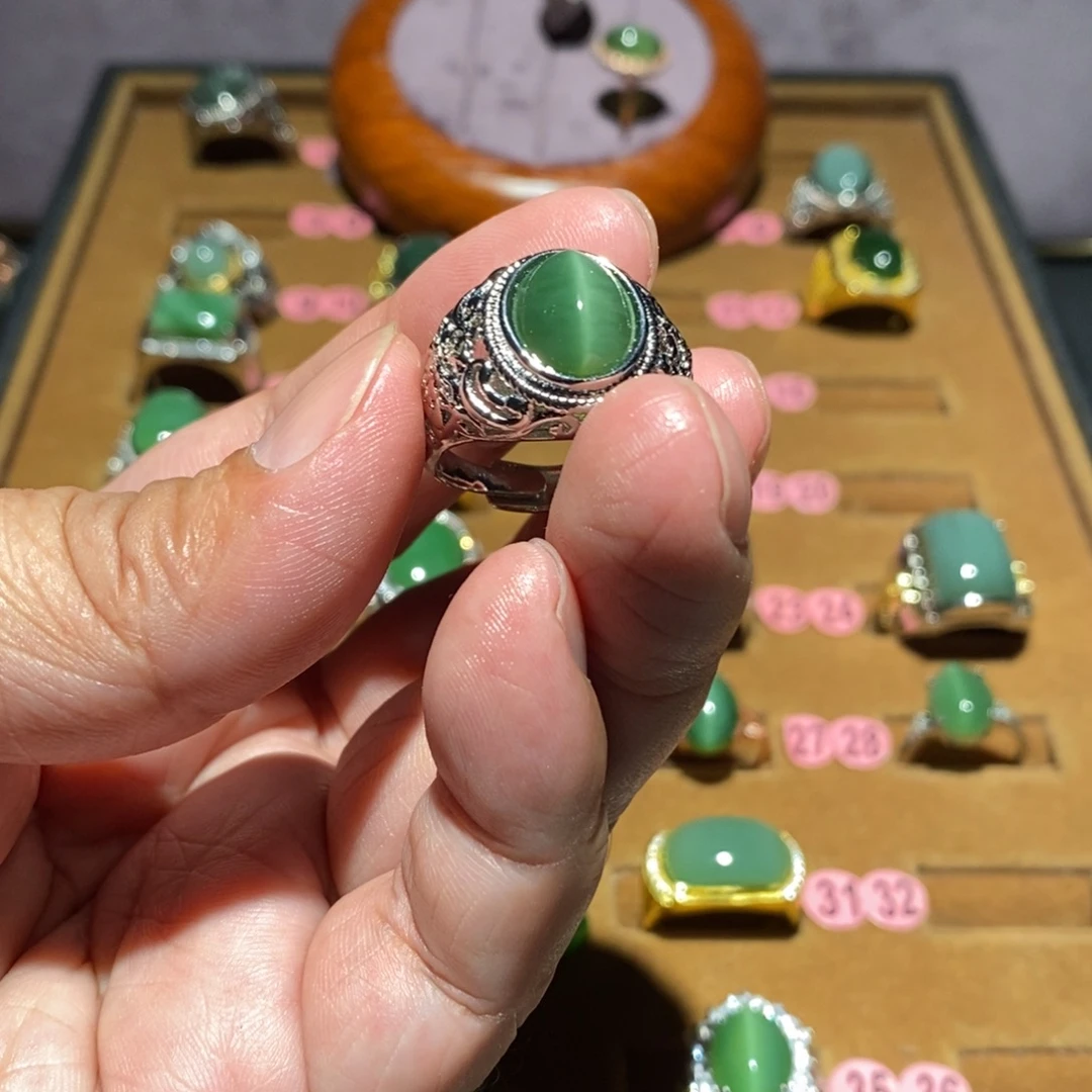 和田玉未镶嵌戒指