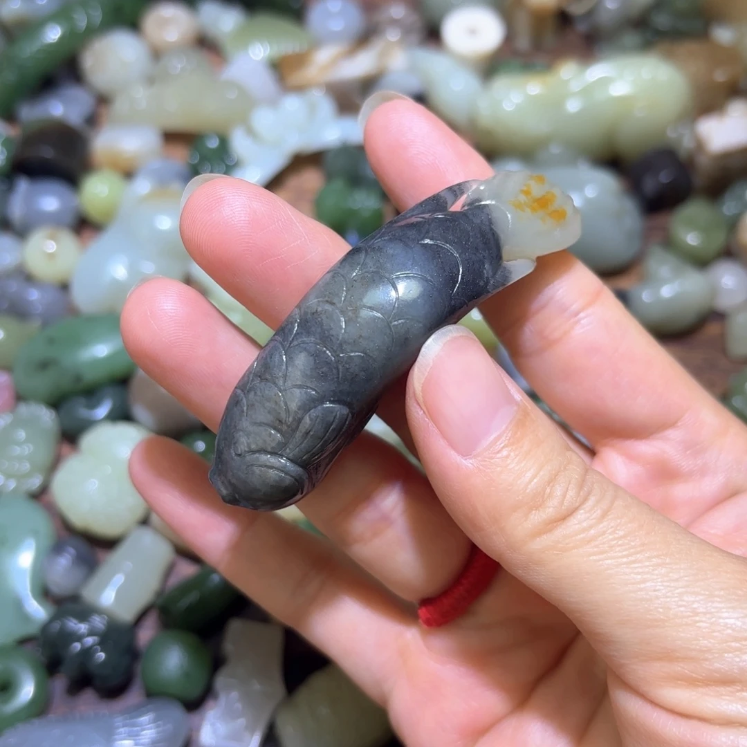 和田玉未镶嵌珠宝半成品