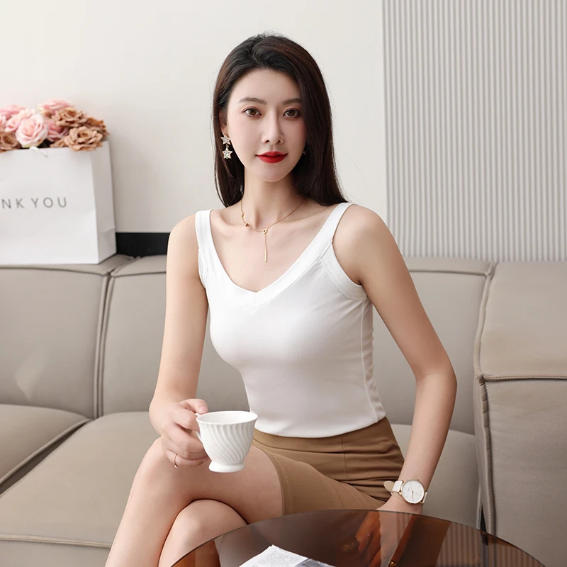 夏季吊带修身薄款打底舒适亲肤气质时尚百搭黑白色均码吊带