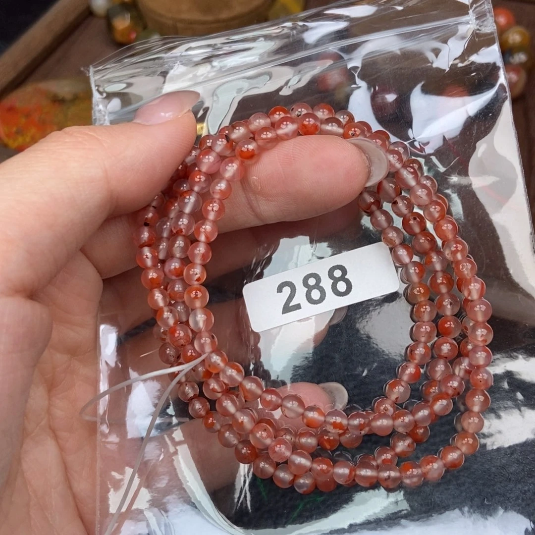 南红玛瑙未镶嵌手链