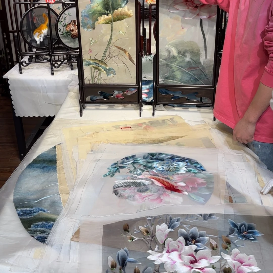 织绣纯手工制作工艺精湛精巧细腻