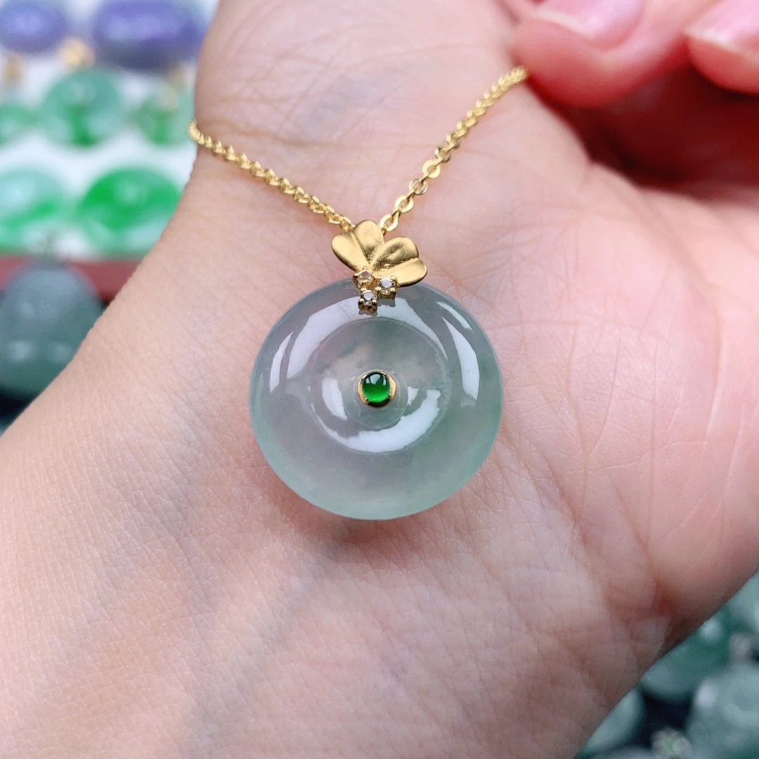 翡翠吊坠(不含链)18K金镶嵌