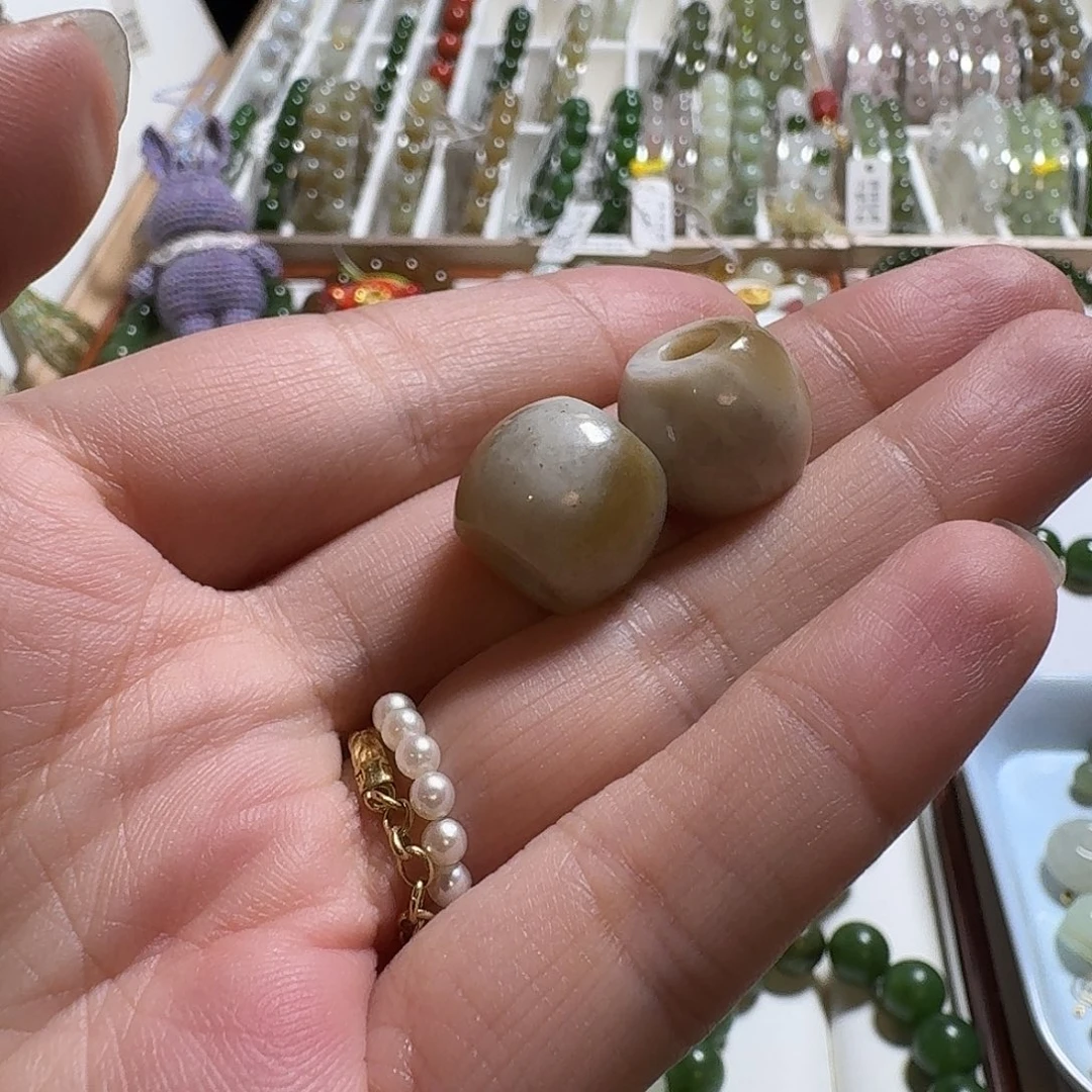 和田玉未镶嵌珠宝奇石