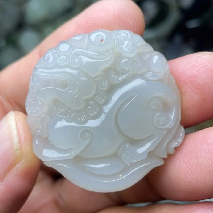 颈饰未镶嵌和田玉