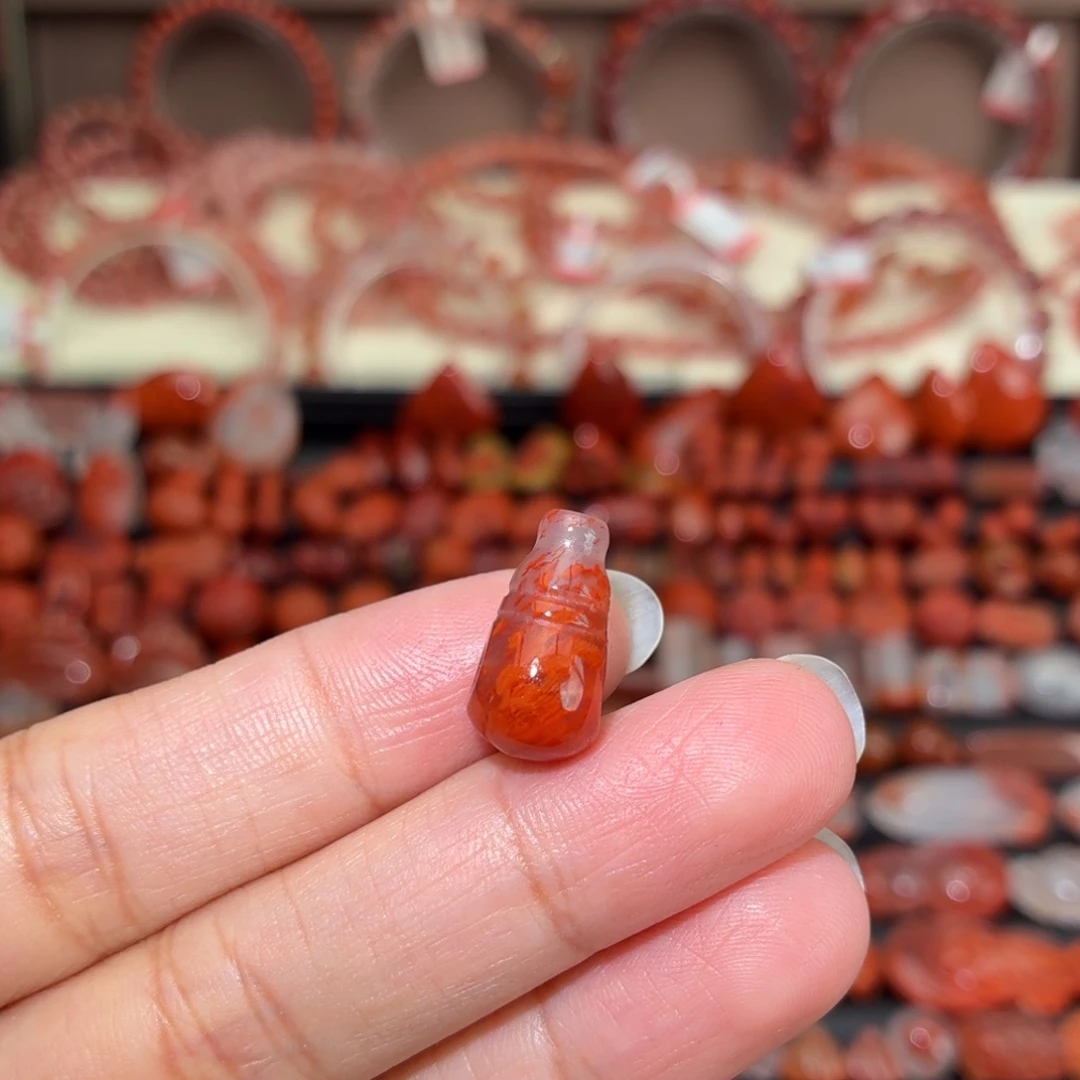南红玛瑙未镶嵌颈饰火焰纹三通9+