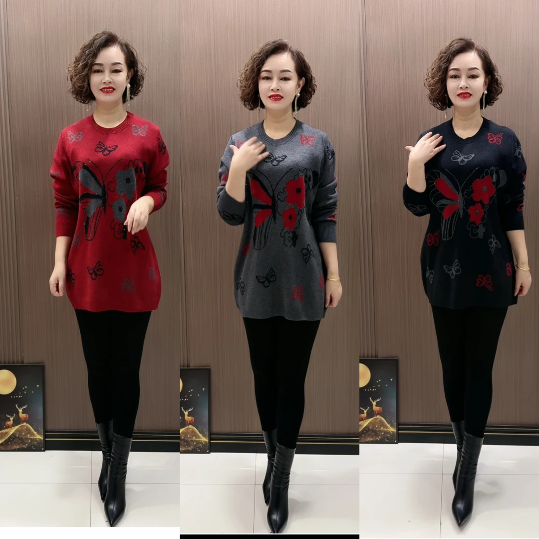 Xe时尚中老年蝴蝶秋冬宽松洋气遮肉针织打底衫