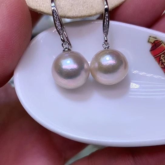 银S925镶嵌耳饰淡水珍珠