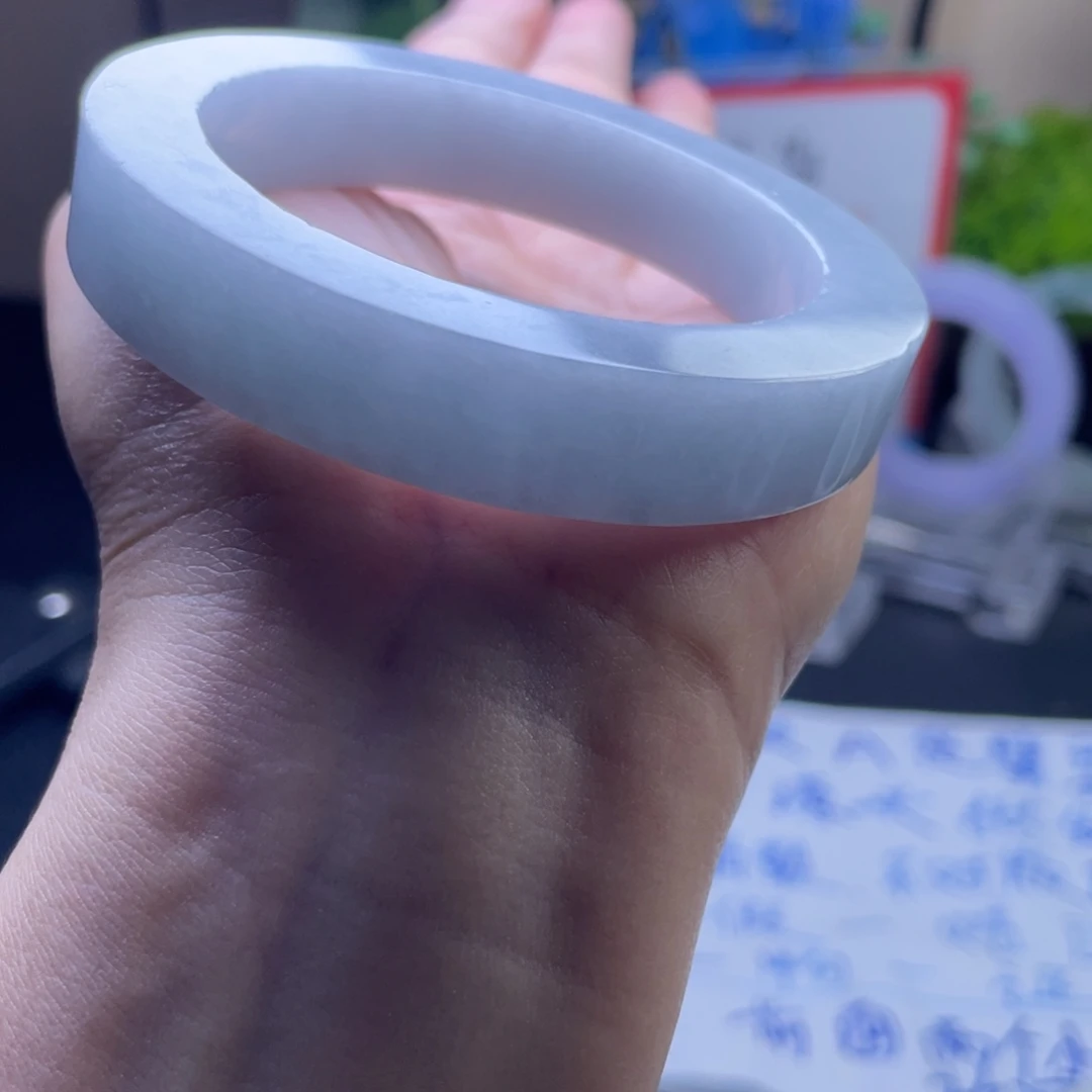 未镶嵌定制翡翠多样性