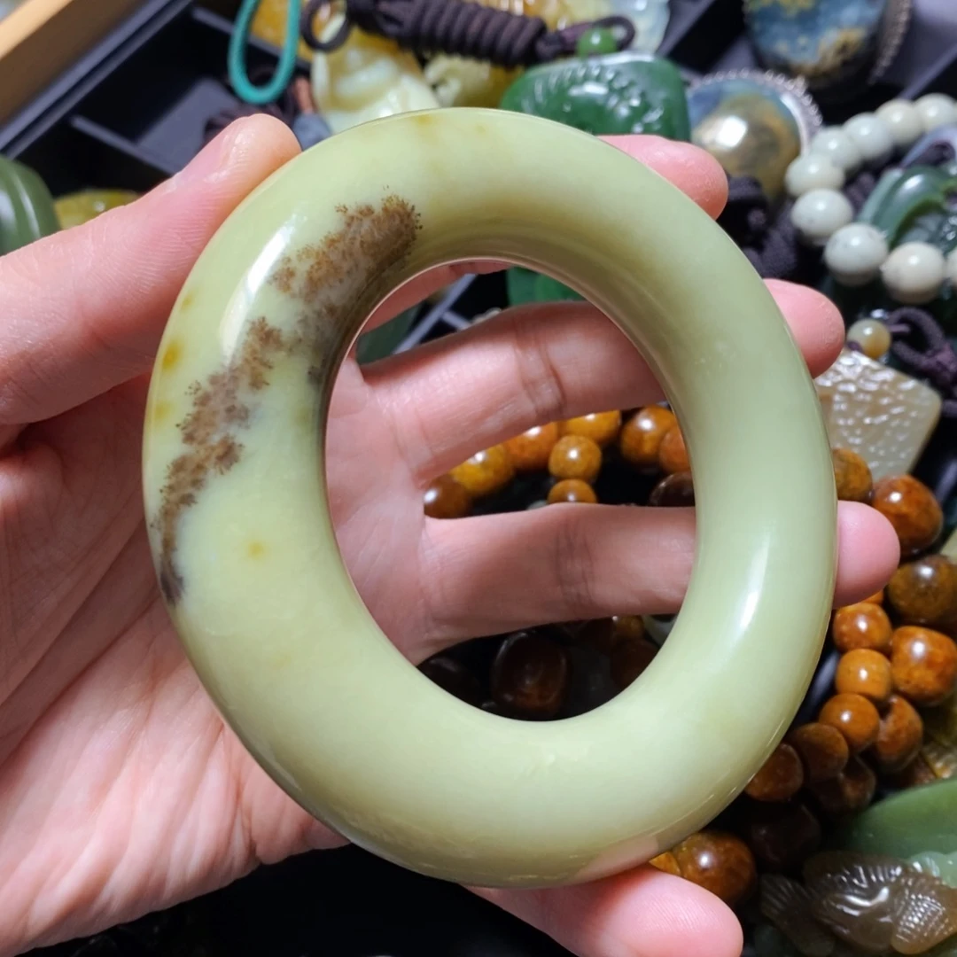 蛇纹石玉未镶嵌颈饰57口