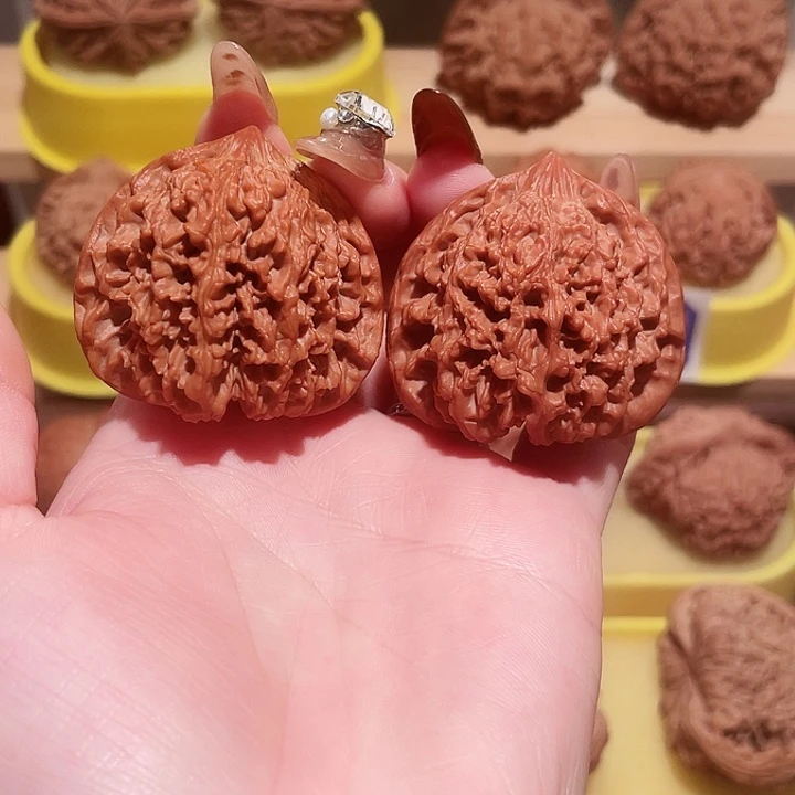 把件文玩核桃满天星