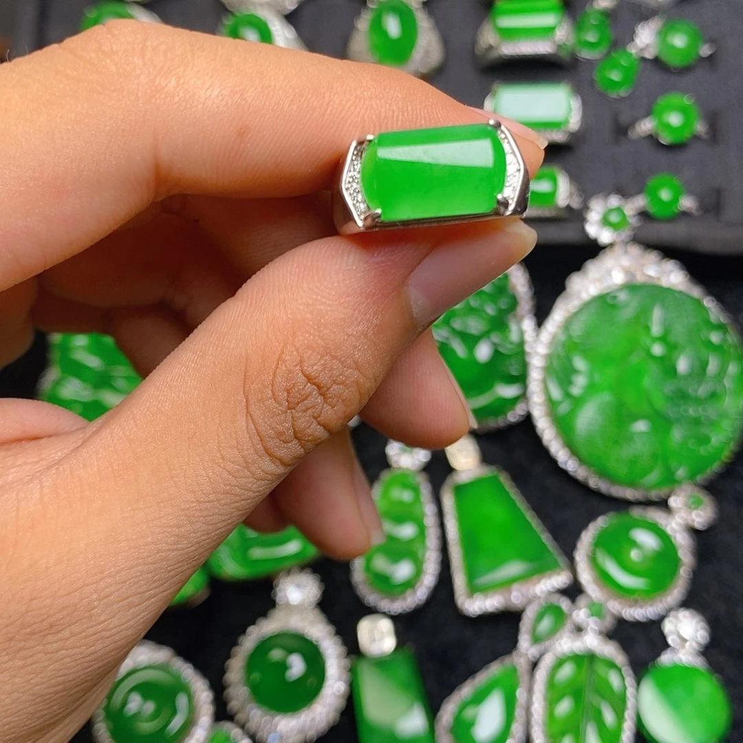 翡翠银S925镶嵌戒指吊坠