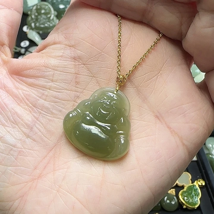 吊坠(赠链)18K金镶嵌和田玉