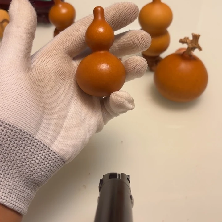 派***晟天然手捻的小葫芦