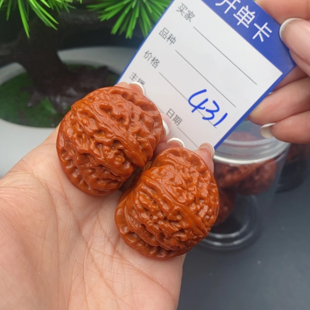 文玩核桃把件40闷白431