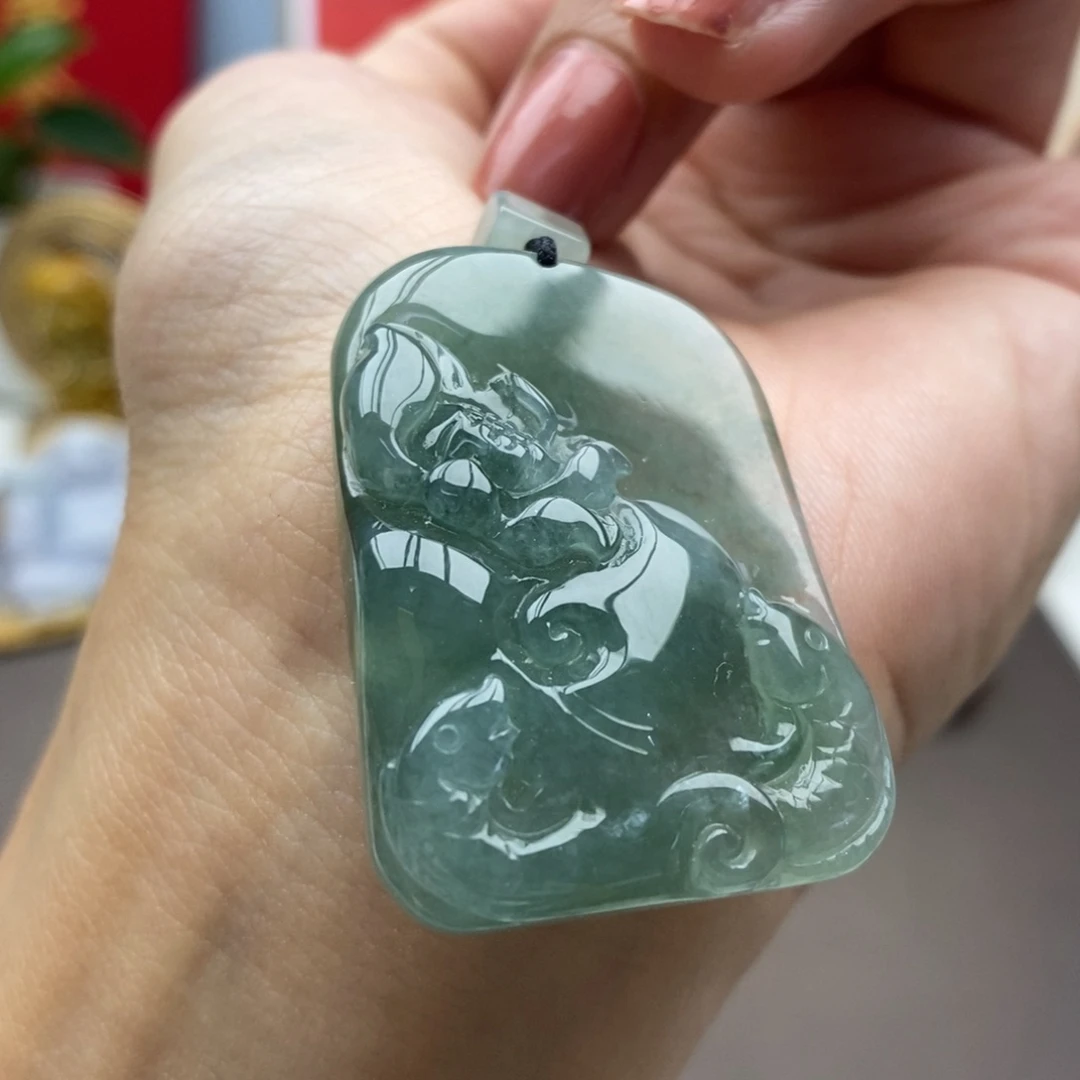 翡翠未镶嵌颈饰吊坠68