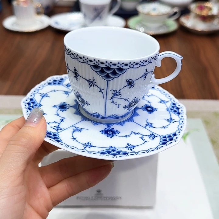 瓷片杯子杯子杯子水杯杯子水杯