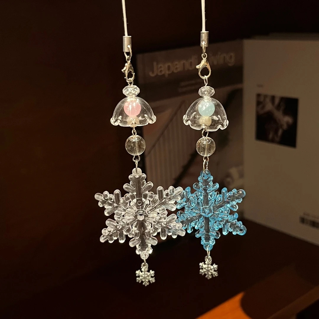 新款第一片雪花风铃少女手机链可爱咕本手工挂件送闺蜜挂饰礼物