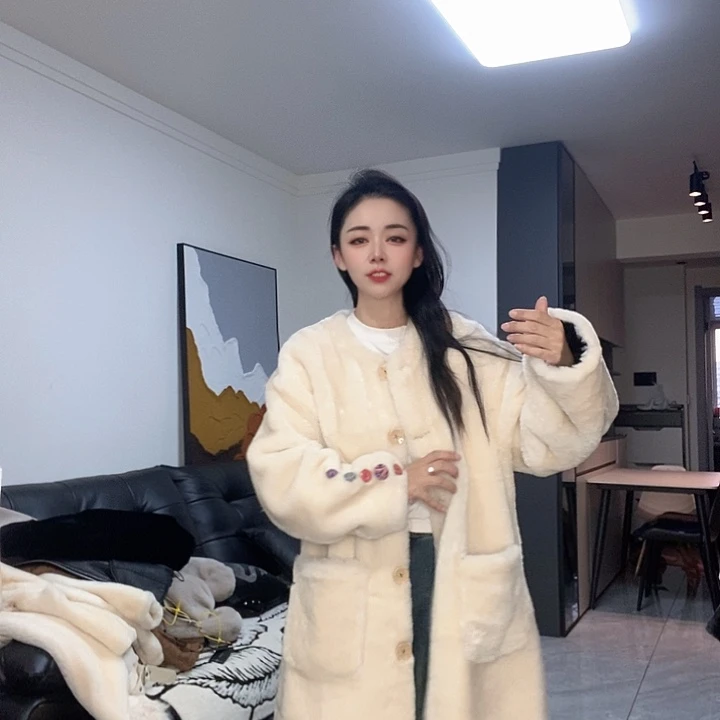 绵羊皮美丽奴皮毛一体M140斤胸围130厘米