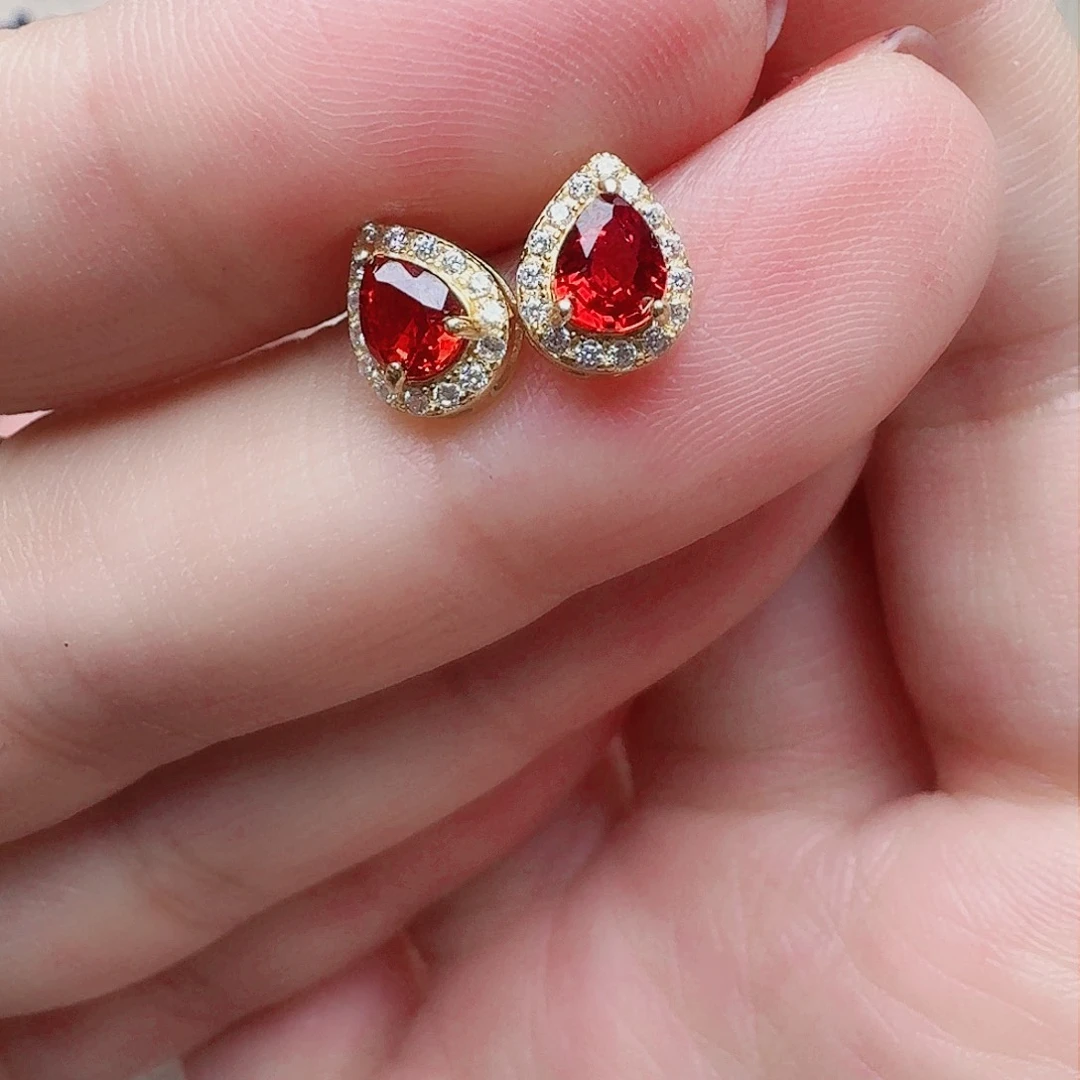 蓝宝石耳饰银S925镶嵌耳钉