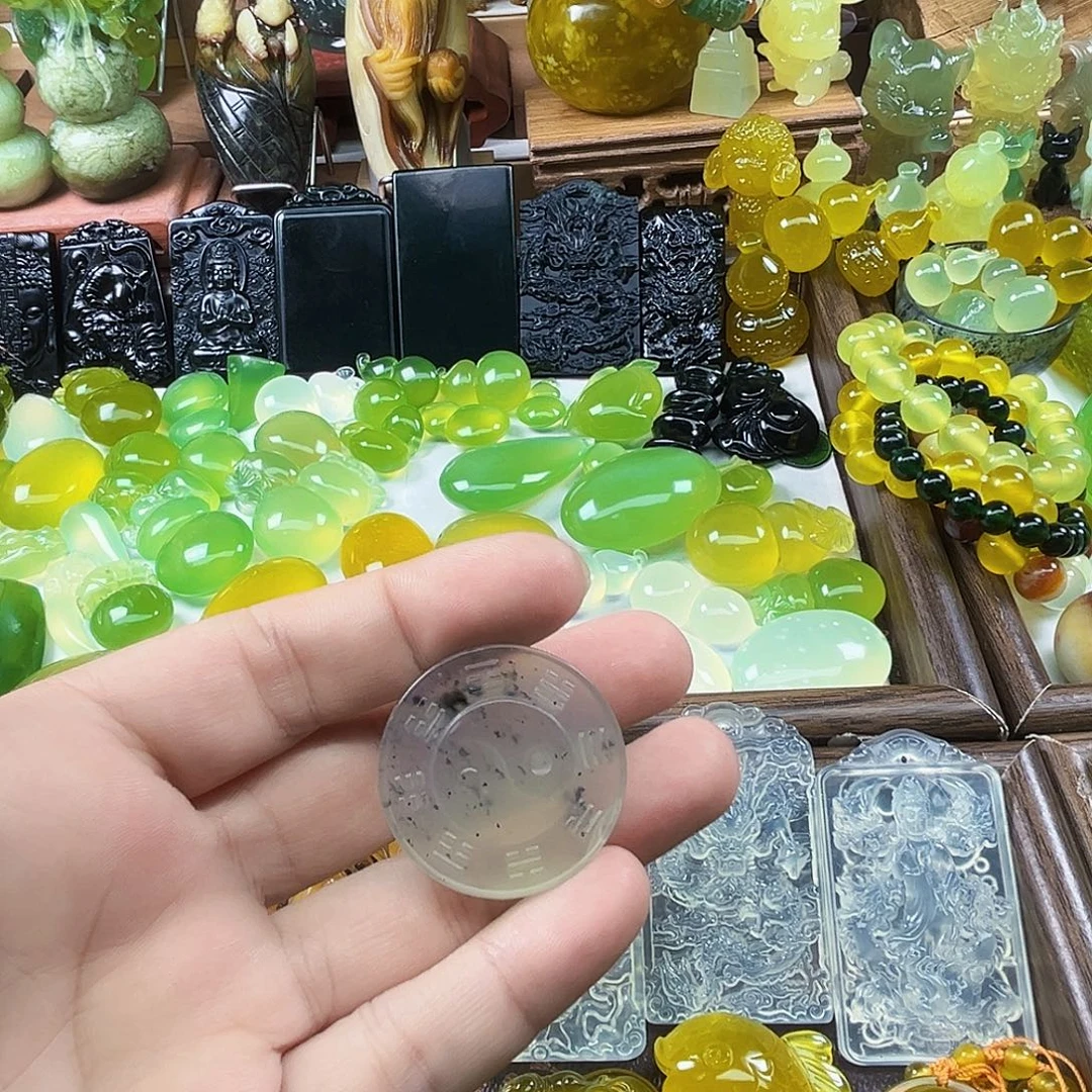 岫玉未镶嵌吊坠(不含链)