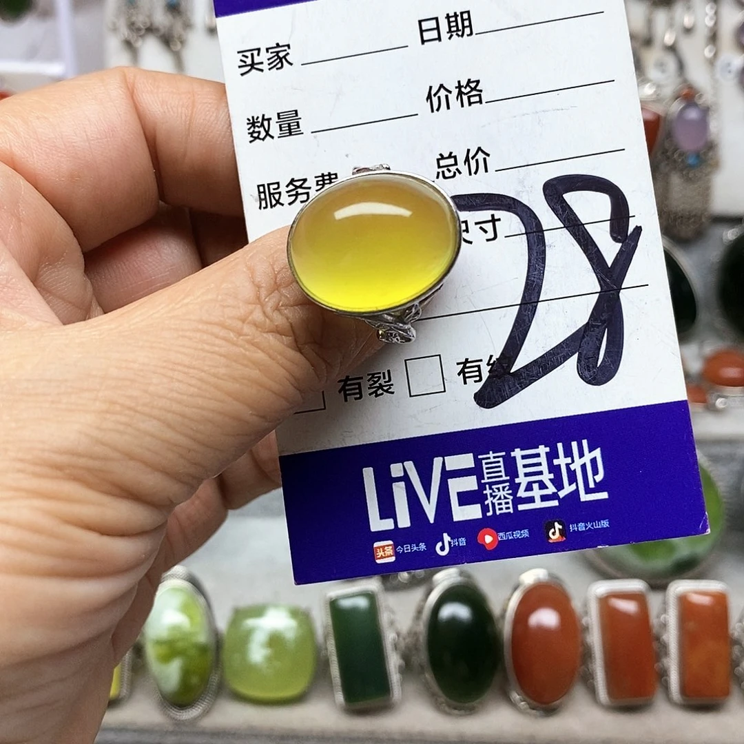 用***1蛇纹石玉银S925镶嵌吊坠