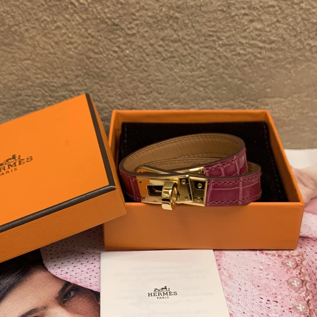 99新 Hermes/爱马仕 壹臻/紫色金扣非普皮Kelly手环 94009036