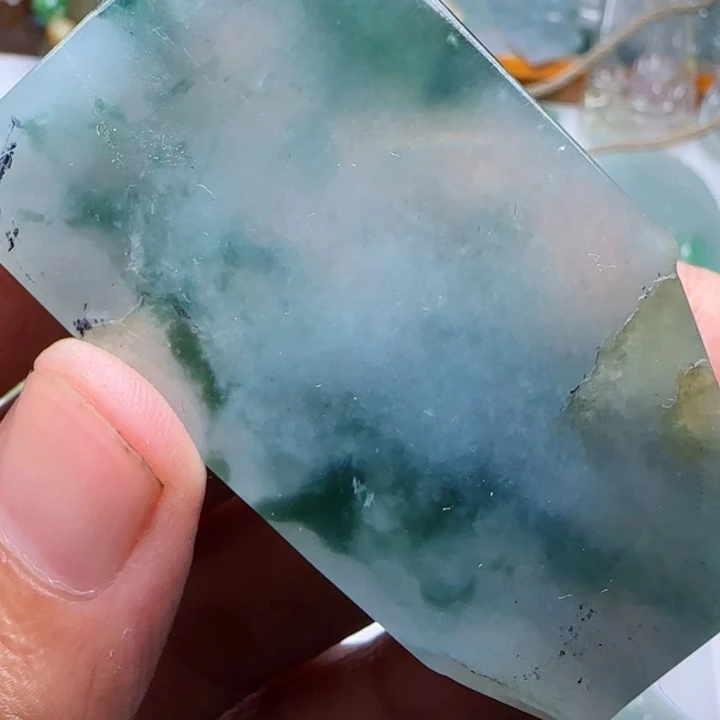 定制翡翠未镶嵌不包工