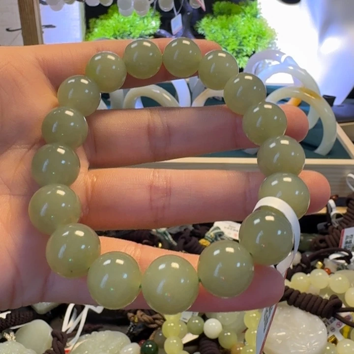 手链未镶嵌和田玉（糖玉）